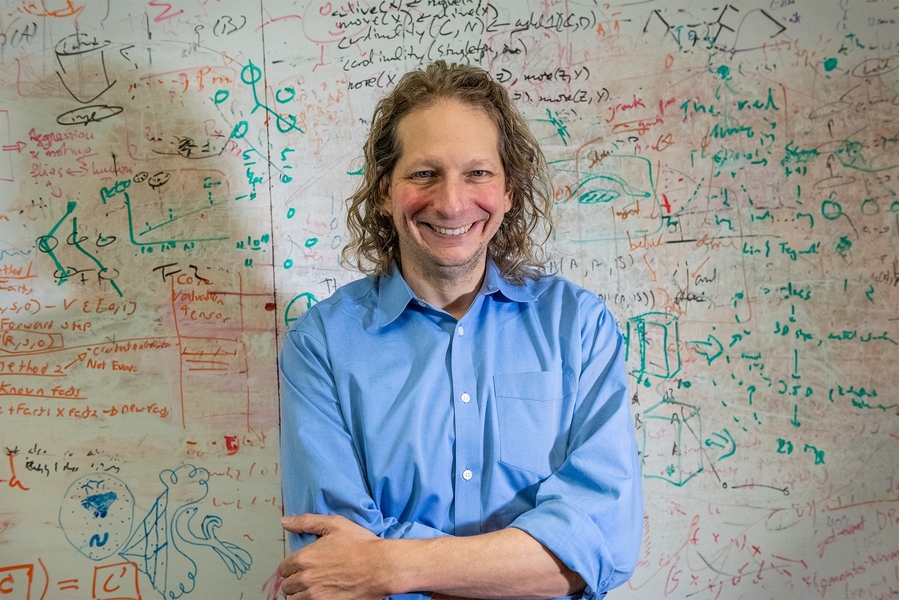 Josh Tenenbaum Named Innovator Of The Year By R&D Magazine | MIT News ...