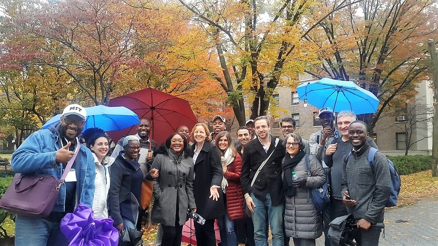 While exploring the campus, participants in a Legatum Leadership Forum have a surprise encounter and photo-op with Megan Smith (center), a member of the MIT Corporation and the former U.S. Chief Technology Office under President Obama. 
