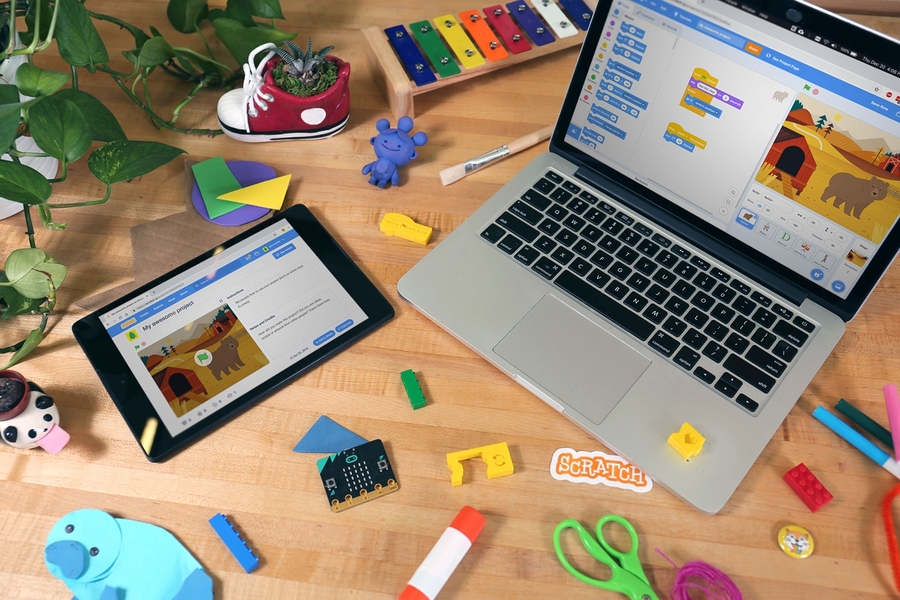 Coding with Scratch - Logging into your Scratch Student Account - scratch.mit.edu  