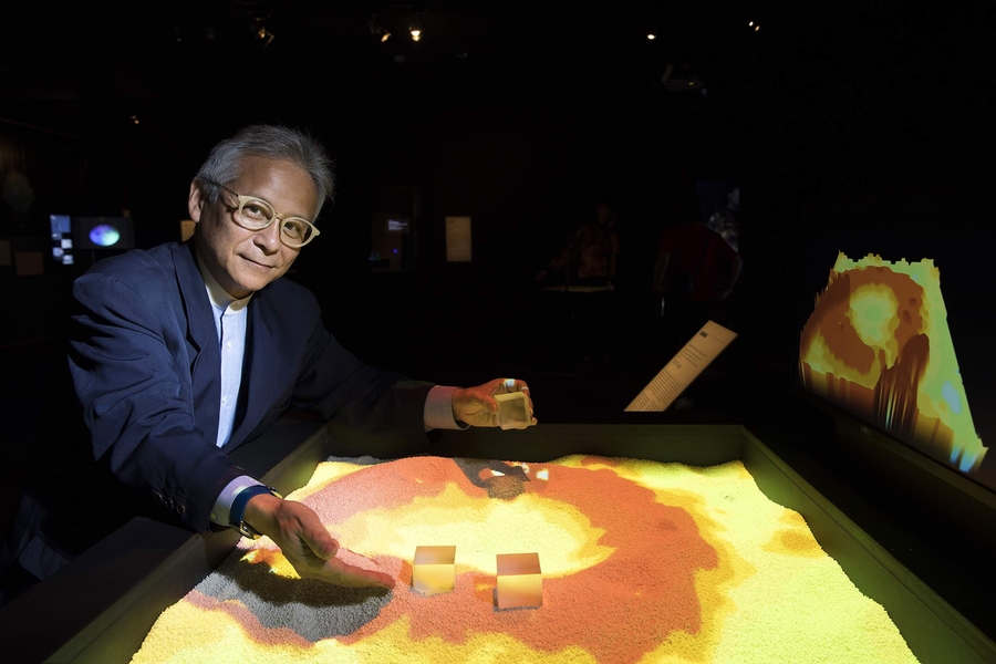 Professor Hiroshi Ishii demonstrates one of the Tangible Media group's projects at Ars Technica 2018.