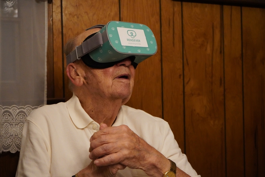 vr for senior citizens