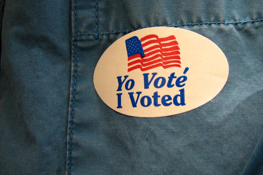 Photo of a sticker that reads "Yo Voté / I Voted"