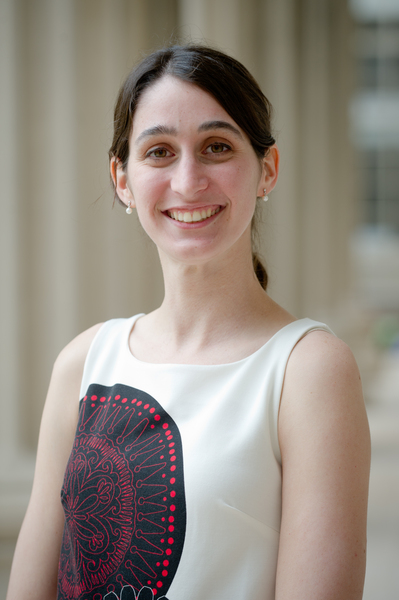 Portrait photo of Jasmine Florentine on MIT's campus