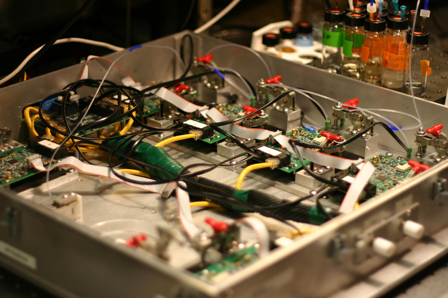 early version of the artificial nose