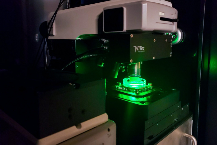 monitoring the cement hydration process