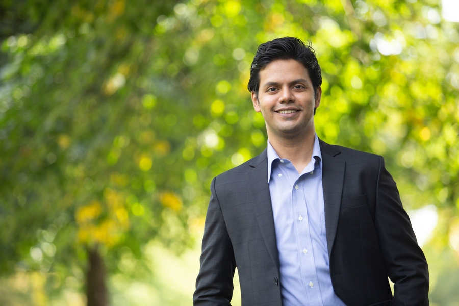 Portrait photo of Faez Ahmed