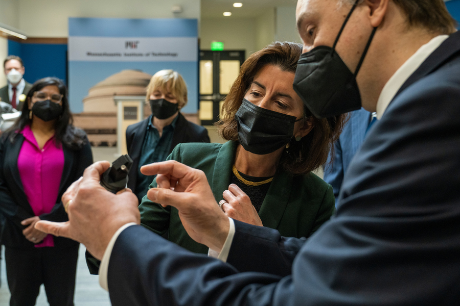 Gina Raimondo and Vladimir Bulovic