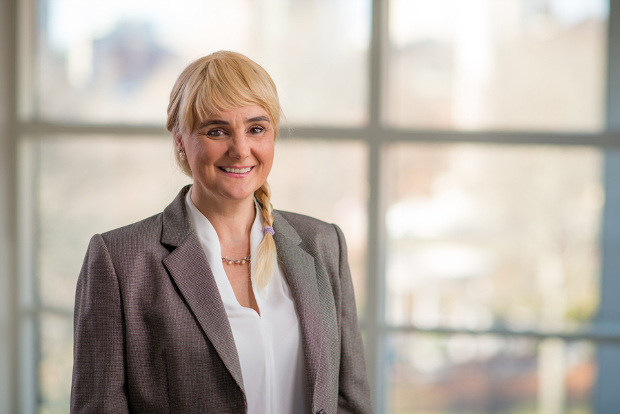 Carolina Haass-Koffler's headshot