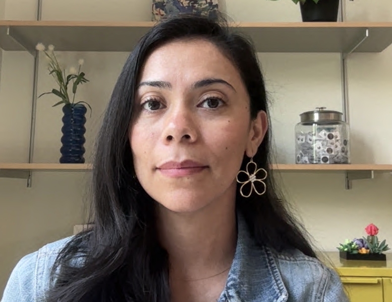 Lorena Tovar headshot