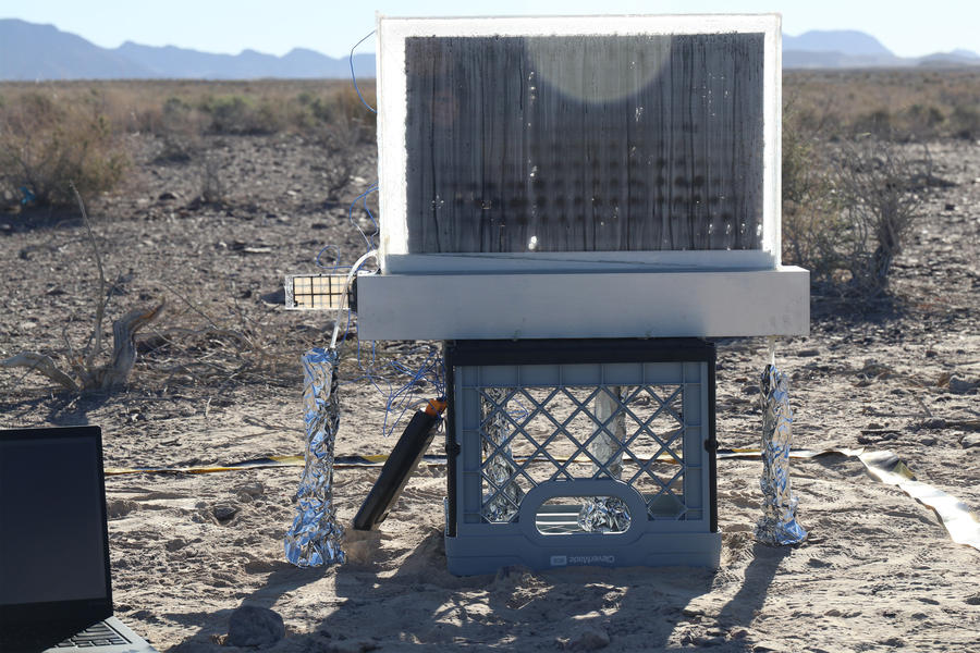 MIT water harvester device utilizing hydrogel technology