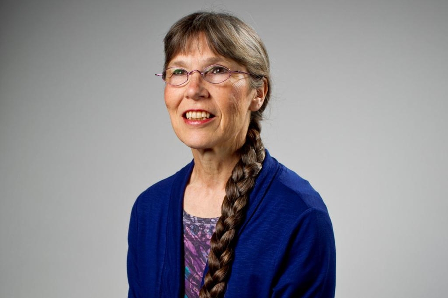 Kathy Vandiver headshot