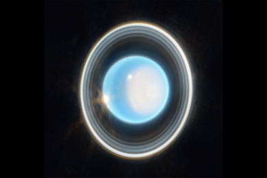 Telescope image of Uranus with the planet’s rings visible.