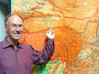 Peter Perdue, an MIT historian and expert in East Asian civilizations, has published a new book, "China Marches West: The Qing Conquest of Central Eurasia," which challenges the Eurocentric view of 18th century Asia.