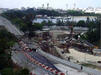 The scene following the April, 2004 collapse of a section of tunnel being built for the Circle Line in Singapore. MIT professor Andrew Whittle was part of a team charged with investigating the accident and determining its causes.