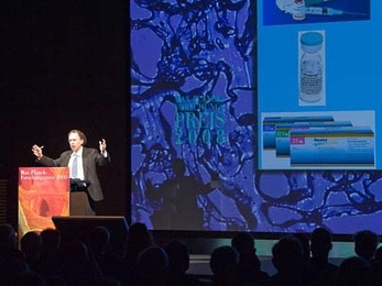 MIT Institute Professor Robert Langer, one of two winners of the 2008 Max Planck Research Award, gives a speech at the June 26th award ceremony as part of the 59th annual meeting of the Max Planck Society in Dresden, Germany.