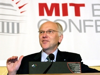 Lars G. Josefsson, President and CEO of the European energy group, Vattenfall, speaks at the 2009 MIT Energy Conference.