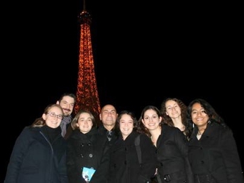January Scholars in France, from left to right: Emilie Lacaombe (guide), Vincent Delaveau (guide), Sophie de Loubens (guide), Professor Edward Baron Turk, Melissa Diskin, Elizabeth Leshen, Alina Griner, Koyel Bhattacharyya.