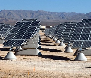 The Solar Power Plant located at Nellis Air Force Base in Nevada. Suntech was the largest module supplier for the project.
