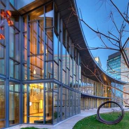 The new MIT Sloan School of Management building