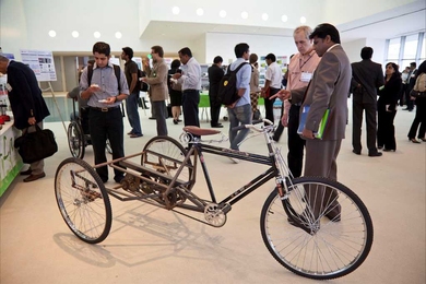 The Technology Showcase at the conference highlighted MIT-India projects, including a rickshaw-powered lighting system developed by the MIT D-Lab.