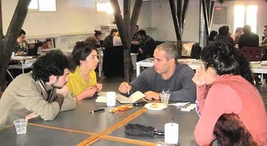 Turkish and Armenian students discussing workshop results.
