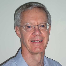 Stephen C. Graves, the Abraham J. Siegel Professor of Management Science and a professor of engineering systems and mechanical engineering, has been named interim director of the MIT Engineering Systems Division.