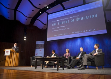 MIT Chancellor Eric Grimson PhD &#39;80, the symposium chair, delivered the event&#39;s opening remarks.