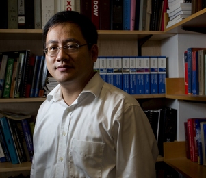 Ju Li, a professor in MIT’s departments of materials science and engineering and nuclear science and engineering.