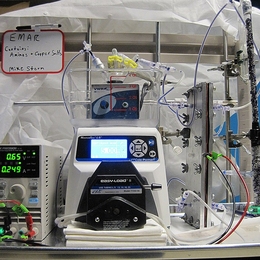 Graduate student Michael Stern and his co-workers built this laboratory-scale device to prove the principles behind the electrochemical carbon-capture system.