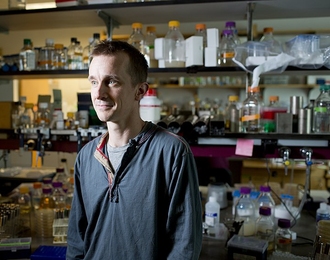 MIT biologist Michael Laub