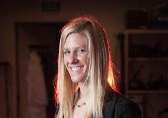 Danielle Zurovcik headshot