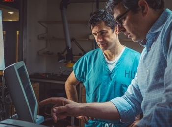 Thomas Heldt (left) with Massachusetts General Hospital collaborator Michael Filbin.