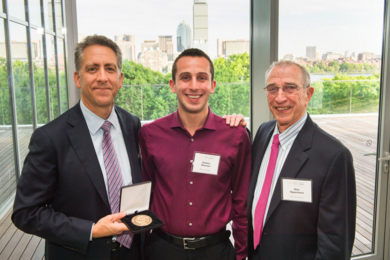 Left to right: School of Engineering Dean Ian A. Waitz, graduate student Zachary Sherman, and Alan Oppenheim '59, '64 ScD, sponsor of the School of Engineering Graduate Student Award for Extraordinary Teaching and Mentoring. 