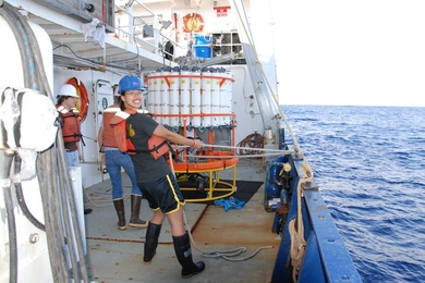 “The ocean has been the only true sink for anthropogenic emissions since the industrial revolution,” says MIT graduate student Sophie Chu, pictured here. “Right now, it stores about 1/4 to 1/3 of the anthropogenic emissions from the atmosphere. We’re expecting at some point the storage will slow down.” 

