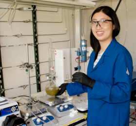 MPC-CMSE Summer Scholar Victoria Yao shows a mixture of sodium thiosulfate being stirred in a solution of copper hexacyanoferrate where its reacts to produce larger compounds that can be filtered out of the solution. These compounds are being developed for use in electrodes for a water-based flow-driven battery for grid level storage. 