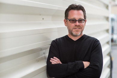 Professor Kit Cummins has been awarded the 2017 Linus Pauling Medal, which honors the spirit of the celebrated American chemist and two-time Nobel Prize winner.