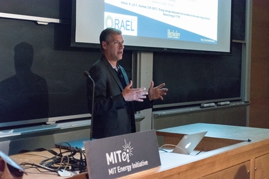 Daniel Kammen, professor of energy at the University of California at Berkeley, spoke on clean energy innovation and implementation in a talk at MIT.