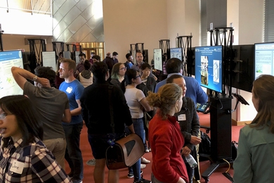 CEE Research Night encouraged students, postdocs, and researchers to present an electronic poster of their work.