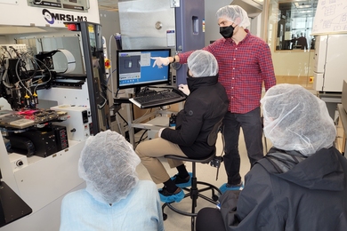 Photo of graduate student Drew Michael Weninger instructing bootcamp participants at MIT LEAP