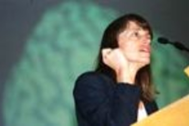 Professor Nancy Kanwisher of brain and cognitive sciences spoke to freshmen about her own freshman year at MIT.