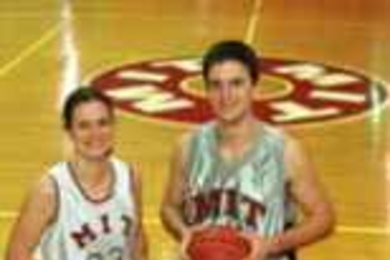 Seniors Cristina Estrada and Craig Heffernan play center for the MIT basketball teams.