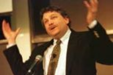 Professor of Biology Eric Lander describes scientists' labors that led to a draft sequence of the human genome.