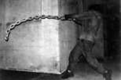 Chain by John McBean, a senior in mechanical engineering, won the $600 first prize in the Edgerton-Mili Photography Contest.