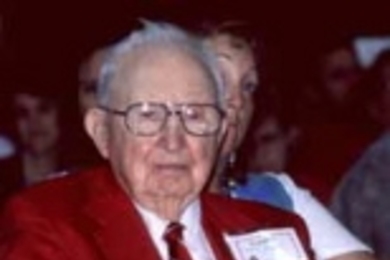 At age 100, Yardley Chittick (SB 1922) was the oldest alumnus to attend an MIT reunion this year.