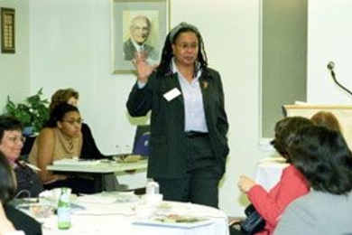 Associate Professor Evelynn Hammonds speaking at the MIT meeting of the National Initiative on Minority Women Faculty.