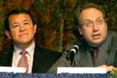 Current LCS director Victor Zue, left, will serve as co-director of the New Laboratory for Computer Science and Artifical Intelligence, and Rodney Brooks, right, currently director of the AI Lab, will serve as director.