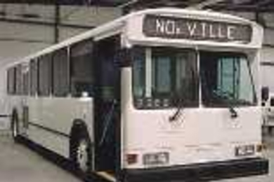 MIT's plasmatron coupled with an exhaust treatment catalyst removed 90 percent of the smog-producing nitrogen oxides (NOx) emitted from this bus.