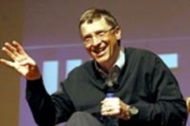 Microsoft co-founder Bill Gates speaks to the MIT crowd at Kresge Auditorium on Thursday, Feb. 26.