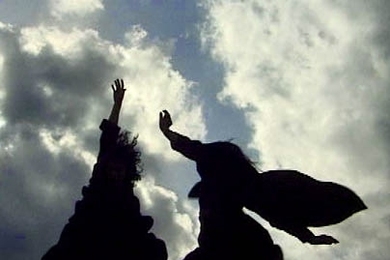 Image from the video 'TILT,' by Paula Josa-Jones and Ellen Sebring, featuring dancers Alissa Cardone and Ingrid Schatz.
