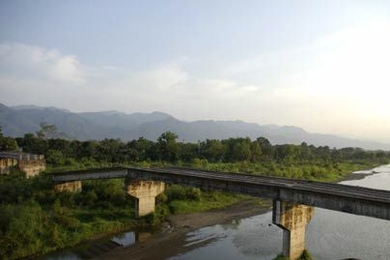 The Aguan River near Tocoa, Honduras, often overruns its banks and causes flooding, with catastrophic floods about once every 25 years. MIT students recently traveled to Tocoa to work on a flood early warning system.